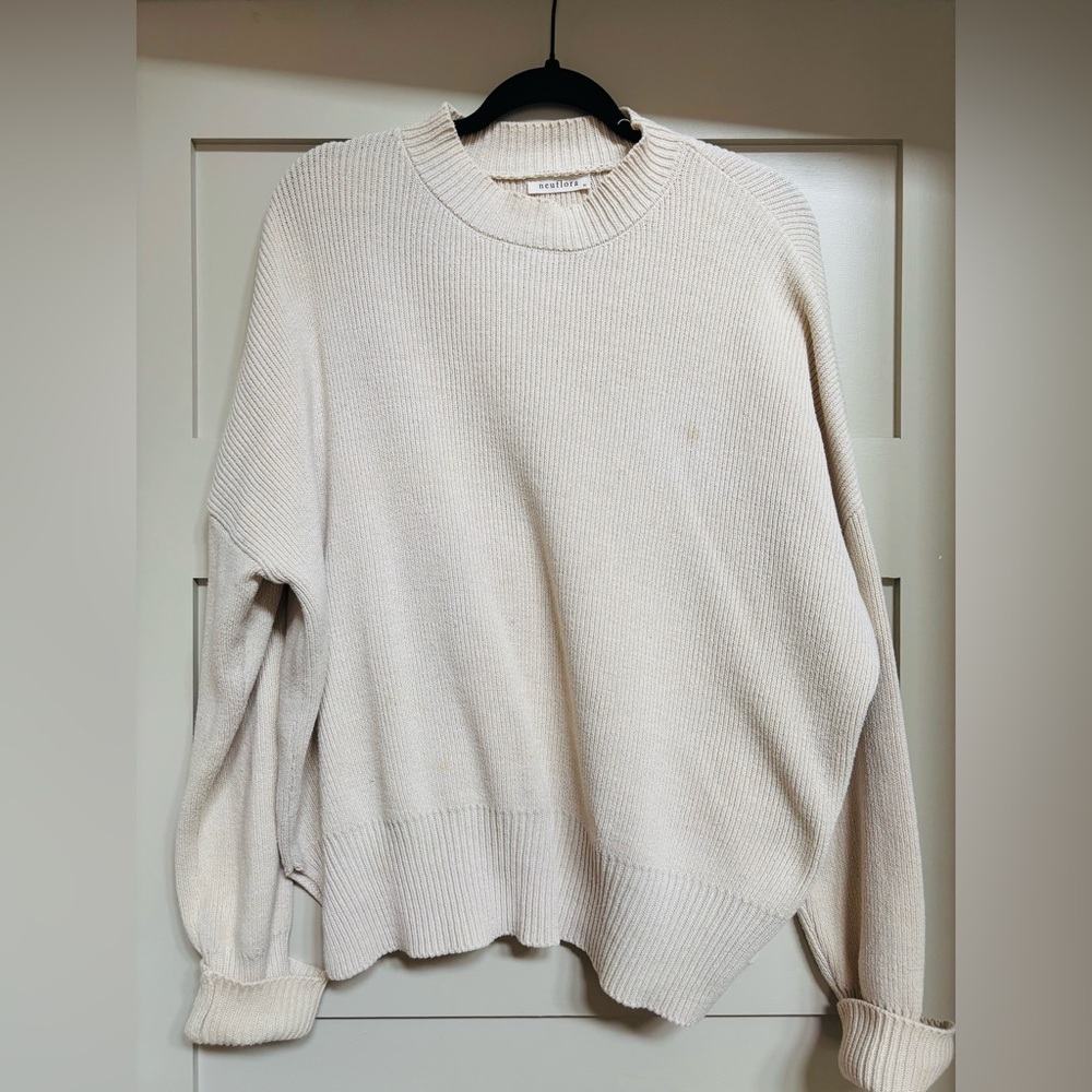 Neuflora Cream Knit Crewneck Sweater